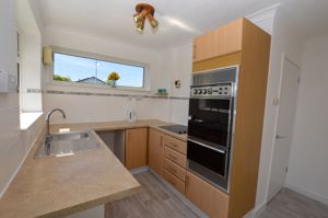 Kitchen/Diner- click for photo gallery